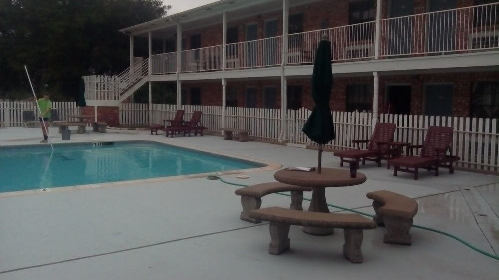 Lake View Inn Granbury Exteriör bild